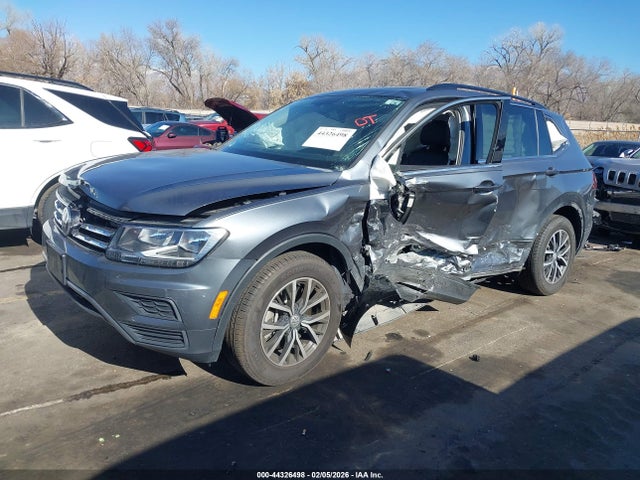 3VV2B7AX1KM189122 Volkswagen Tiguan 2.0t Se/2.0t Sel/2.0t Sel R-line/2.0t Sel R-line Black