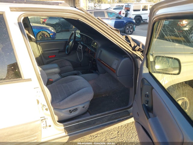 1996 JEEP GRAND CHEROKEE 1J4FX58S6TC359326 Photo 4