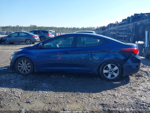 5NPDH4AE8FH593517 Hyundai ELANTRA SE