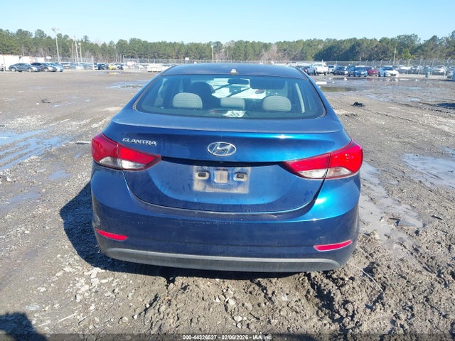 5NPDH4AE8FH593517 Hyundai ELANTRA SE