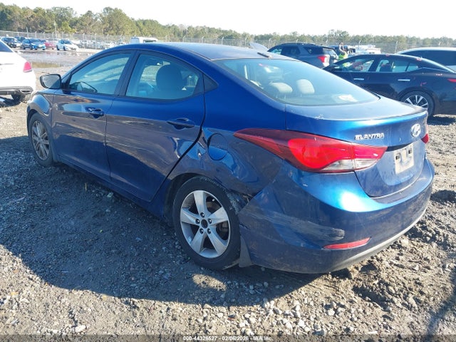 5NPDH4AE8FH593517 Hyundai ELANTRA SE