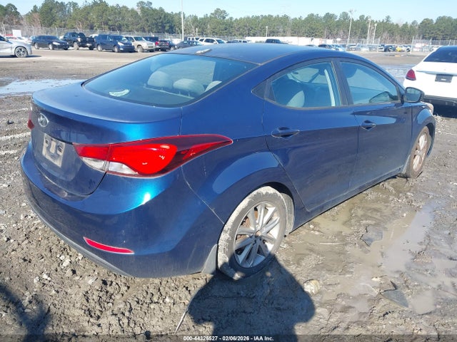 5NPDH4AE8FH593517 Hyundai ELANTRA SE