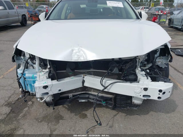 Aukcja sprzedaży 2016 Lexus Es 300h, vin: JTHBW1GG6G2101153, numer aukcji: 44326547
