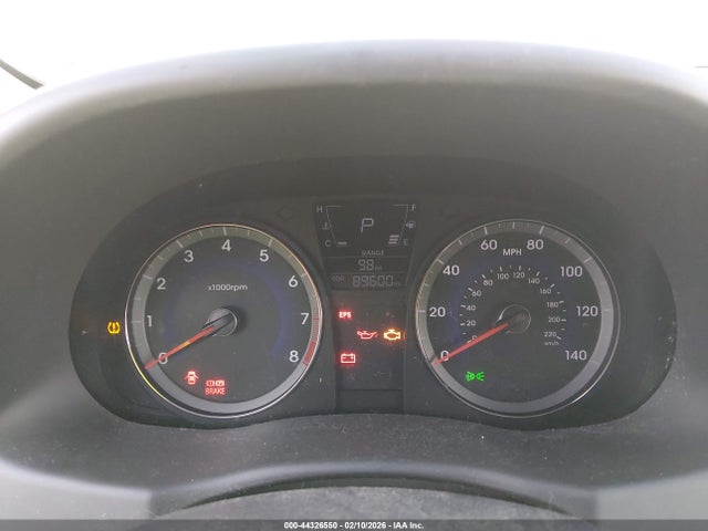 44326550 :رقم المزاد ، KMHCT5AE5DU138185 vin ، 2013 Hyundai Accent Gs مزاد بيع