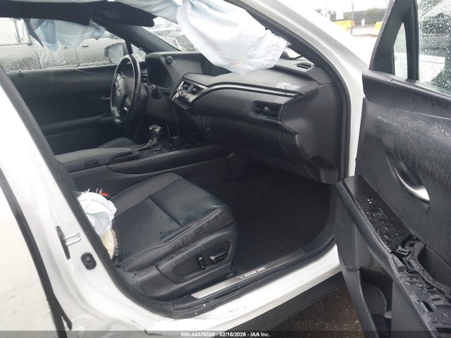 44326558 :رقم المزاد ، JTHX3JBH6N2056212 vin ، 2022 Lexus Ux 200 مزاد بيع