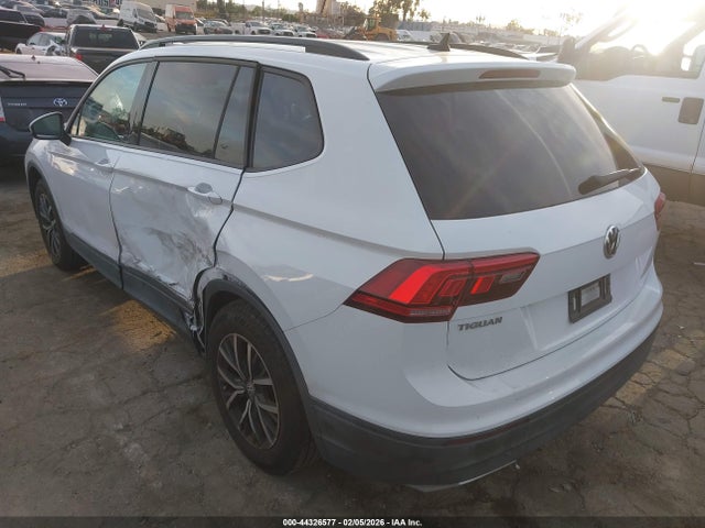 Продажа на аукционе авто 2021 Volkswagen Tiguan 2.0t S, vin: 3VV1B7AX7MM054757, номер лота: 44326577