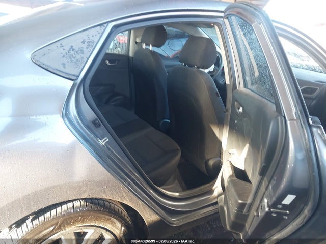 Hyundai ACCENT SE 2018 3KPC24A38JE023106 Image 8