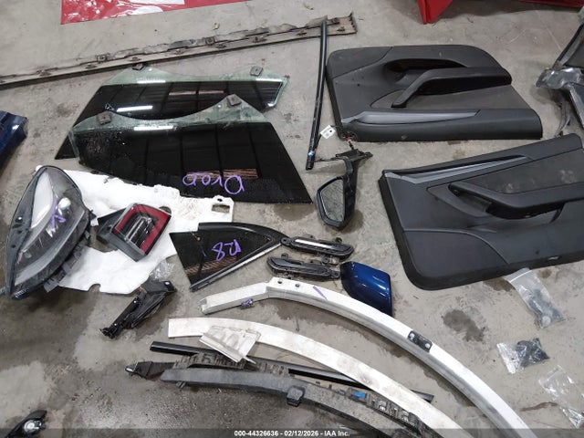 Продаж на аукціоні авто 2022 Tesla Model 3 Performance Dual Motor All-wheel Drive, vin: 5YJ3E1EC8NF270089, номер лоту: 44326636