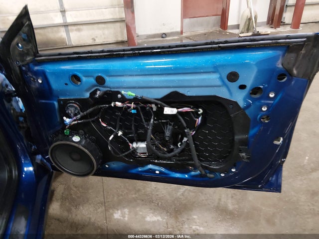 Продаж на аукціоні авто 2022 Tesla Model 3 Performance Dual Motor All-wheel Drive, vin: 5YJ3E1EC8NF270089, номер лоту: 44326636