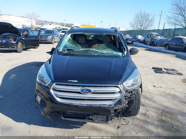 1FMCU9HDXJUA88025 Ford ESCAPE SEL