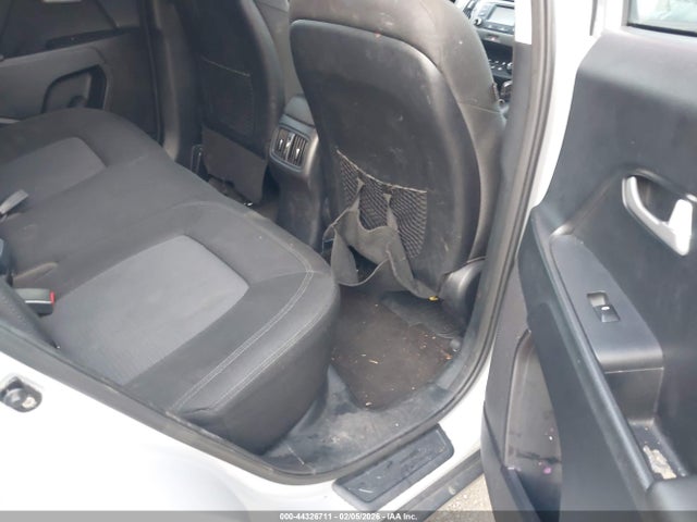 KIA Sportage Lx 2016 KNDPBCAC5G7798645 Image 8