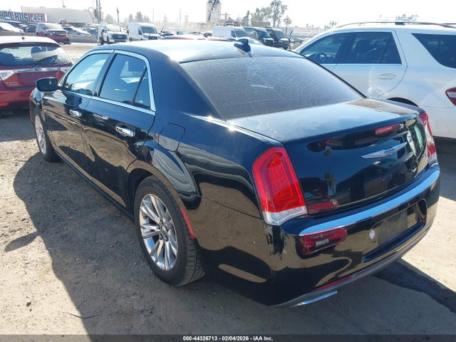 Chrysler 300C 2015 2C3CCAEG7FH779924 Image 3