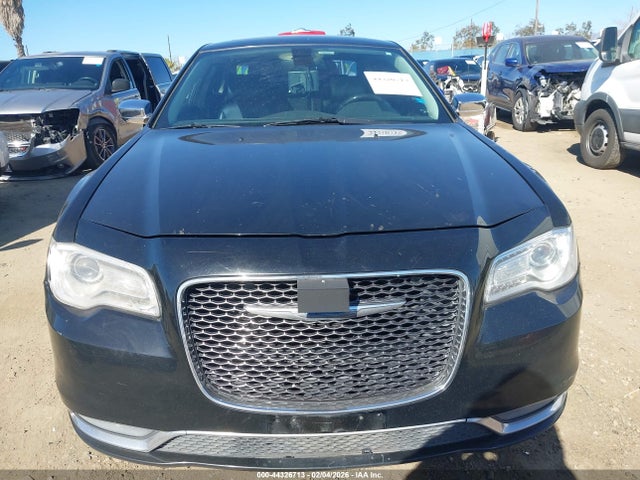 Chrysler 300C 2015 2C3CCAEG7FH779924 Image 6