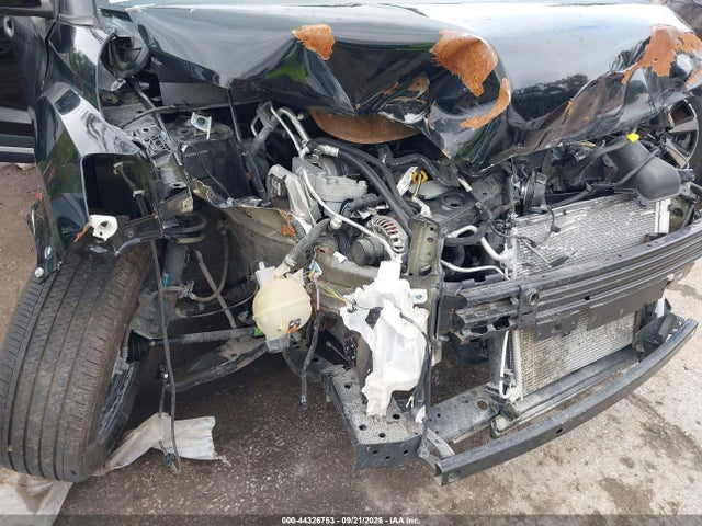44326753 :رقم المزاد ، 3N1CP5DV7PL570329 vin ، 2023 Nissan Kicks Sr Xtronic Cvt مزاد بيع