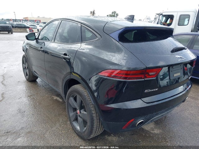 2019 JAGUAR E-PACE SADFJ2FX1K1Z67726 Photo 2