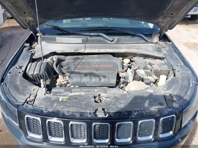 44326757 :رقم المزاد ، 3C4NJDCB4HT616855 vin ، 2017 Jeep New Compass Limited 4x4 مزاد بيع