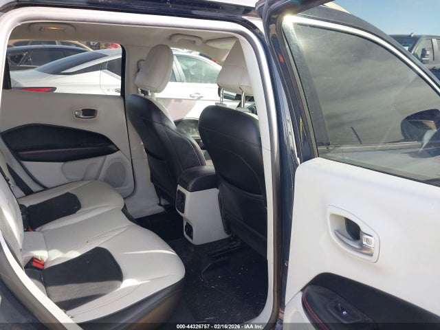 44326757 :رقم المزاد ، 3C4NJDCB4HT616855 vin ، 2017 Jeep New Compass Limited 4x4 مزاد بيع