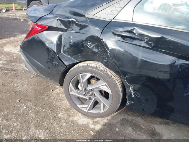 KMHLM4DG6SU046911 Hyundai Elantra Sel Sport