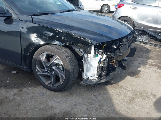 KMHLM4DG6SU046911 Hyundai Elantra Sel Sport