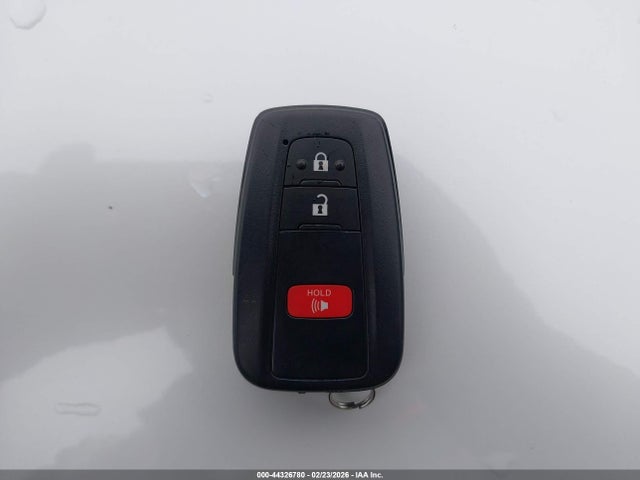 Toyota Prius Two 2016 JTDKBRFUXG3018550 Image 11