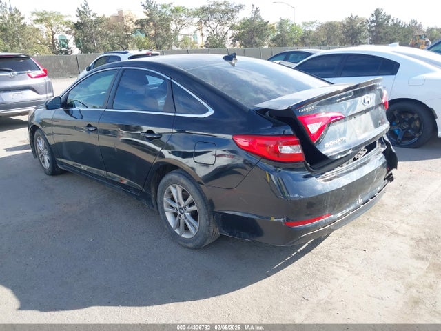 5NPE24AFXHH569186 Hyundai SONATA SE