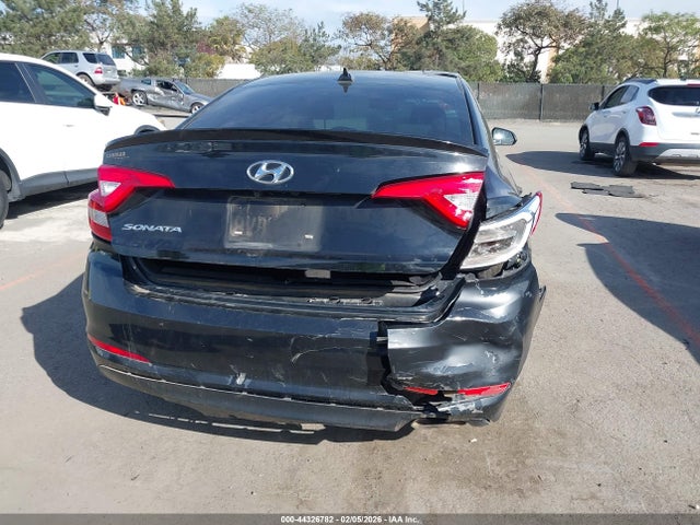 5NPE24AFXHH569186 Hyundai SONATA SE