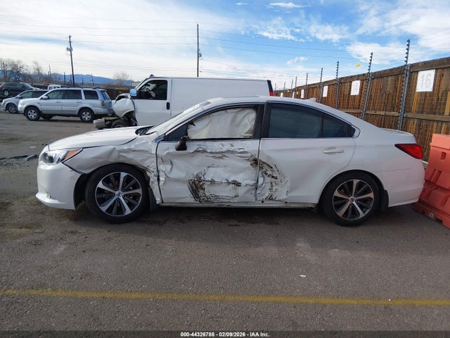 Продажа на аукционе авто 2016 Subaru Legacy 2.5i Limited, vin: 4S3BNAN61G3037578, номер лота: 44326788