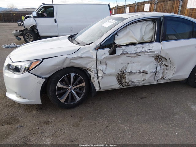 Продажа на аукционе авто 2016 Subaru Legacy 2.5i Limited, vin: 4S3BNAN61G3037578, номер лота: 44326788