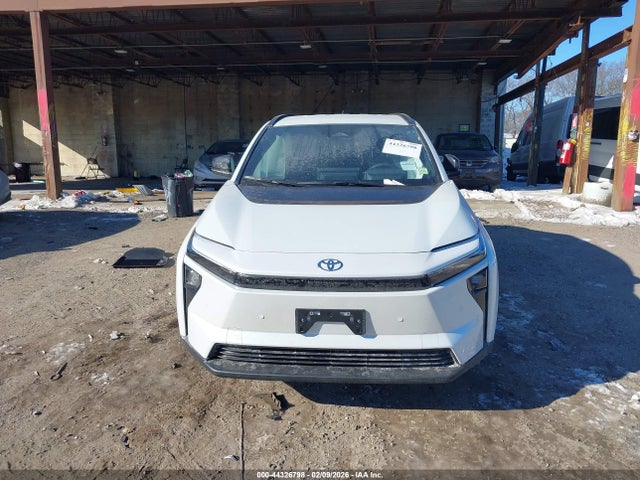 Toyota Bz Xle 2026 JTMBDAFB3TJ013853 Image 12