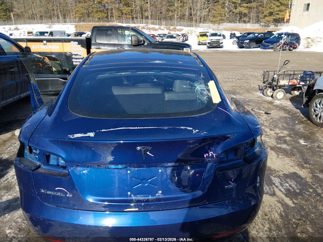 2018 Tesla Model S 100d/75d/p100d მანქანა იყიდება აუქციონზე, vin: 5YJSA1E23JF243634, აუქციონის ნომერი: 44326797