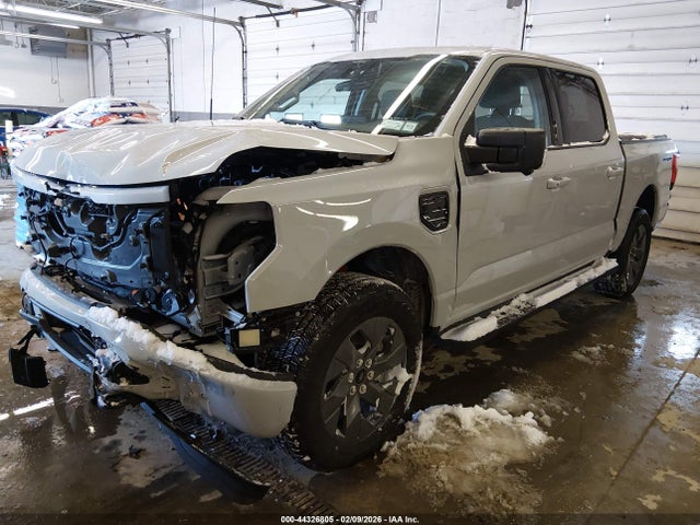 2024 FORD F-150 LIGHTNING 1FT6W3L77RWG01693 Photo 1