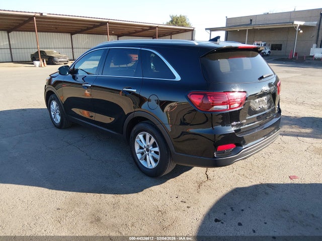 5XYPG4A32KG596543 KIA Sorento 2.4l Lx