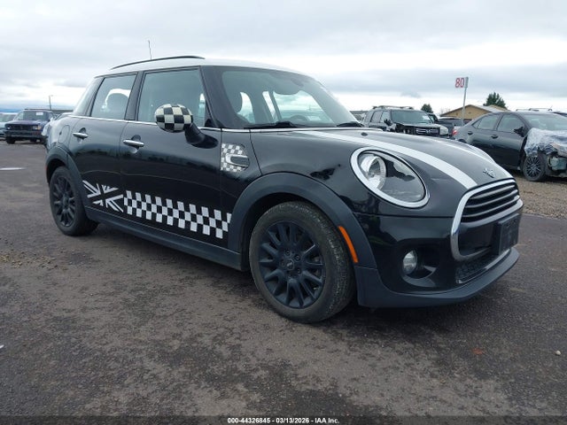 2019 MINI HARDTOP WMWXU1C57K2J03145 Photo 0