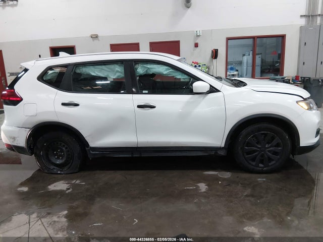 Nissan ROGUE S 2017 KNMAT2MVXHP514180 Image 14
