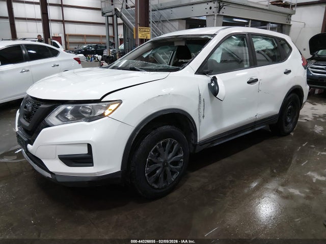 2017 NISSAN ROGUE KNMAT2MVXHP514180 Photo 1