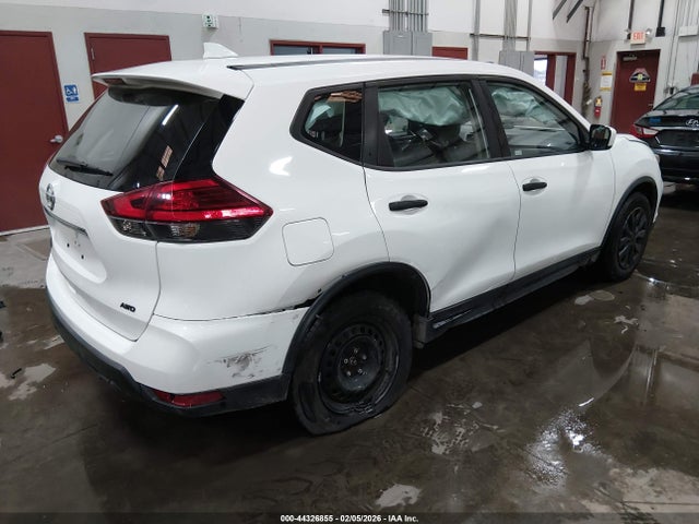 2017 NISSAN ROGUE KNMAT2MVXHP514180 Photo 3