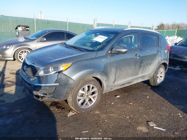 Продажа на аукционе авто 2015 Kia Sportage Lx, vin: KNDPBCAC8F7711125, номер лота: 44326870