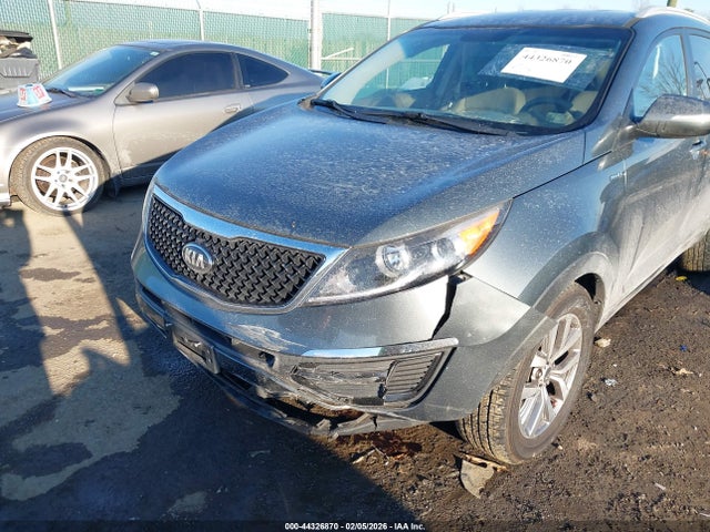 Продажа на аукционе авто 2015 Kia Sportage Lx, vin: KNDPBCAC8F7711125, номер лота: 44326870