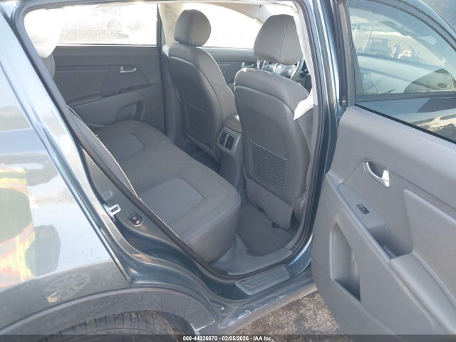 Продажа на аукционе авто 2015 Kia Sportage Lx, vin: KNDPBCAC8F7711125, номер лота: 44326870