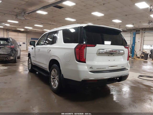 44326878 :رقم المزاد ، 1GKS2BKD5MR432281 vin ، 2021 Gmc Yukon 4wd Slt مزاد بيع