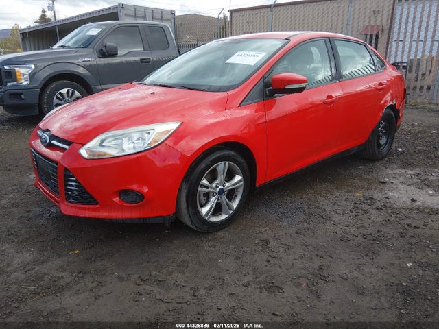 Ford FOCUS SE 2014 1FADP3F23EL192887 Image 2