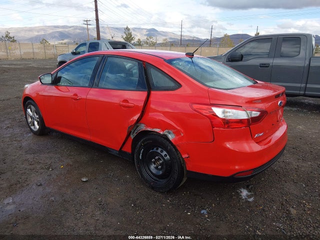 Ford FOCUS SE 2014 1FADP3F23EL192887 Image 3