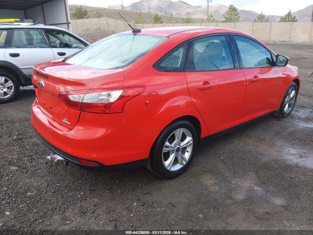 Ford FOCUS SE 2014 1FADP3F23EL192887 Image 4