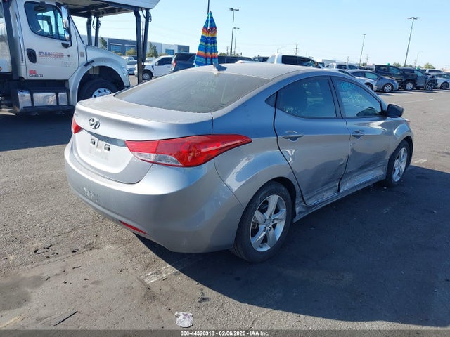 2013 HYUNDAI ELANTRA KMHDH4AE6DU688799 Photo 3