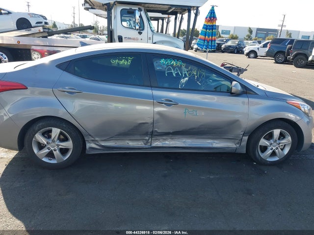 2013 HYUNDAI ELANTRA KMHDH4AE6DU688799 Photo 5