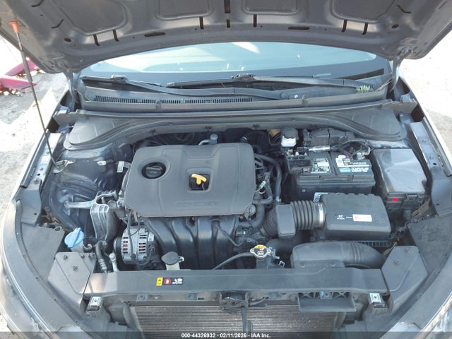 Hyundai ELANTRA SE 2019 5NPD74LF4KH432908 Image 10
