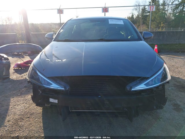 Hyundai ELANTRA SE 2019 5NPD74LF4KH432908 Image 13