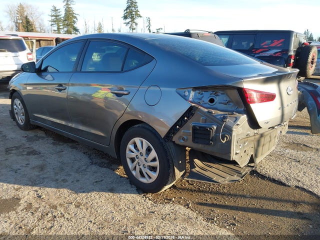 Hyundai ELANTRA SE 2019 5NPD74LF4KH432908 Image 3
