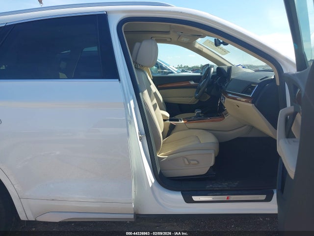Aukcja sprzedaży 2022 Audi Q5 Premium Plus 45 Tfsi S Line Quattro S Tronic, vin: WA1EAAFY0N2113460, numer aukcji: 44326963