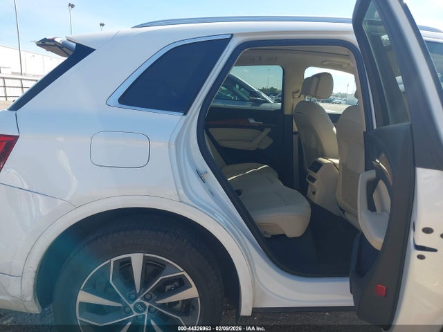 Aukcja sprzedaży 2022 Audi Q5 Premium Plus 45 Tfsi S Line Quattro S Tronic, vin: WA1EAAFY0N2113460, numer aukcji: 44326963